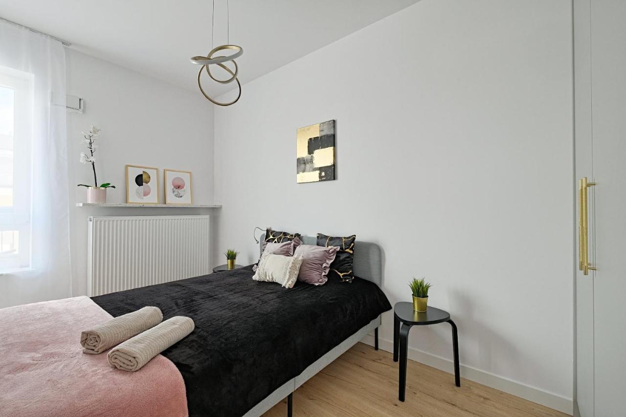 Apartament Optykow 3A Cozy Studio Promenada Warszawa Zewnętrze zdjęcie
